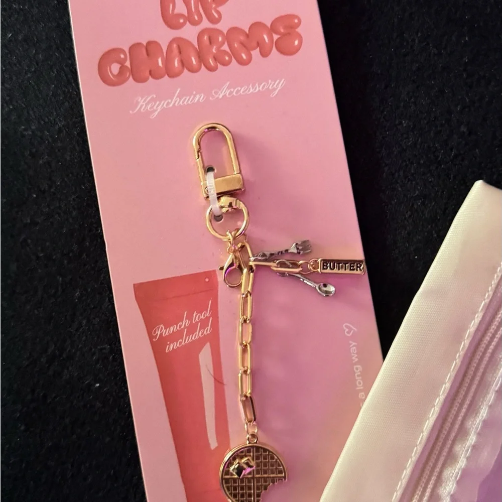 Target Lip Charm Keychain - Pink and Gold